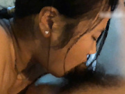 高校25岁大龄学生妹很开放酒店干小嫩逼，给钱就完事还射在比里面