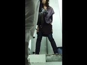 馬戲團公廁經典盜錄流出 各色女性放尿環肥燕瘦形態各異 偶有素顏美女入境（三）