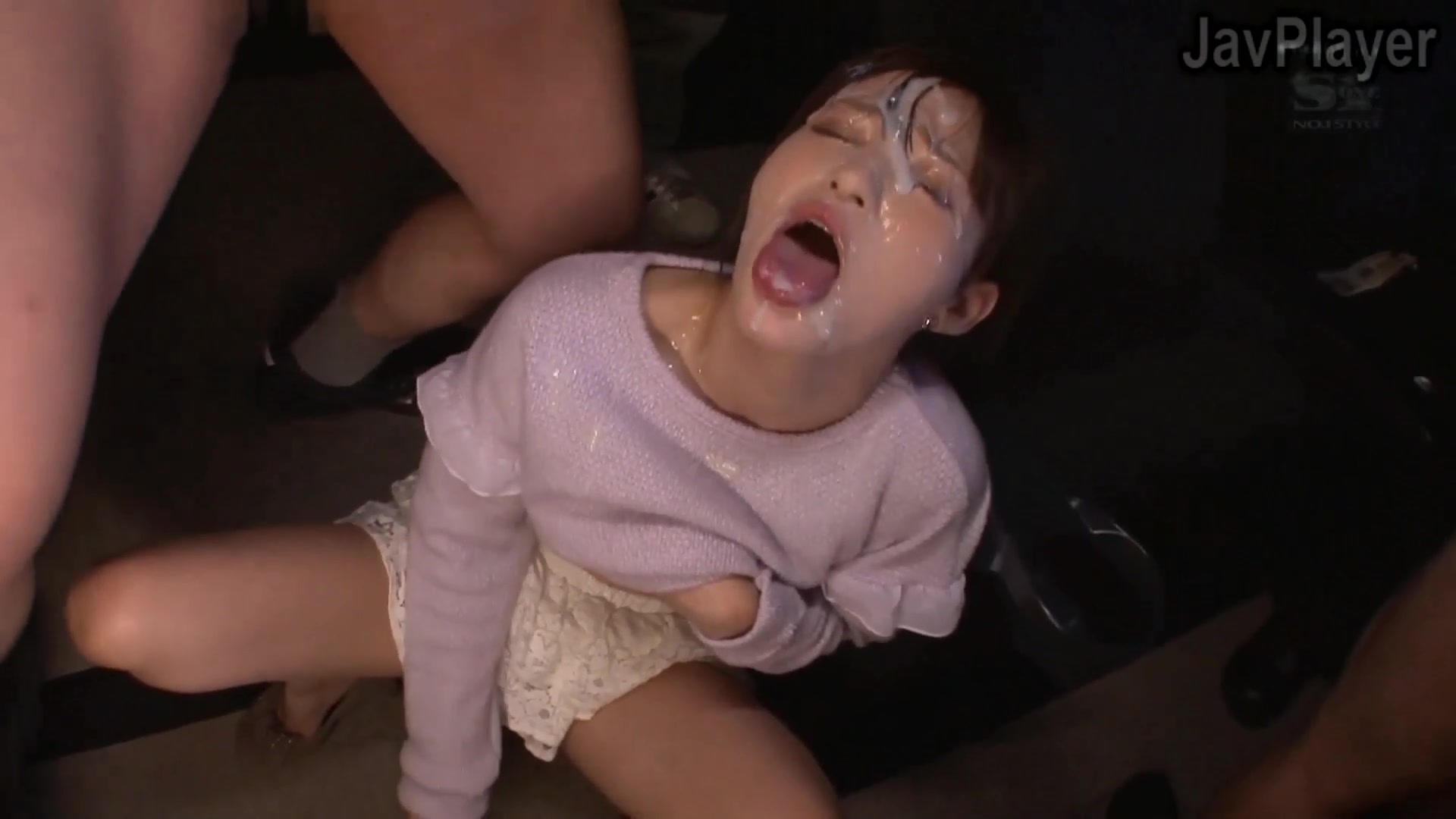 【无码破解版】美少女护士超级诱人看了就想上在动车上被玩的骚水四溢 snis-352 身材销魂射的精尽人亡啊02_2