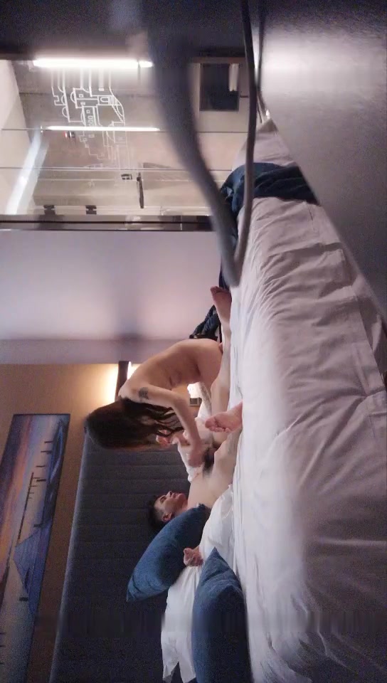 小可爱探花约炮 高颜值御姐美女 暗拍激情口交啪啪 十分诱人