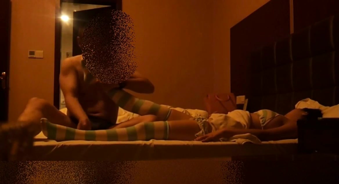 真实MJ极品美女 肆意玩弄一个多小时 720P高清精彩推荐_1