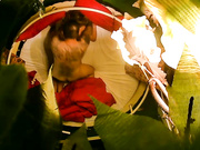 自然风酒店有点昆山龙哥感觉的霸气纹身社会大哥啪啪身材娇小的妹子舔舔再干打炮不知像不像他纹身一样猛