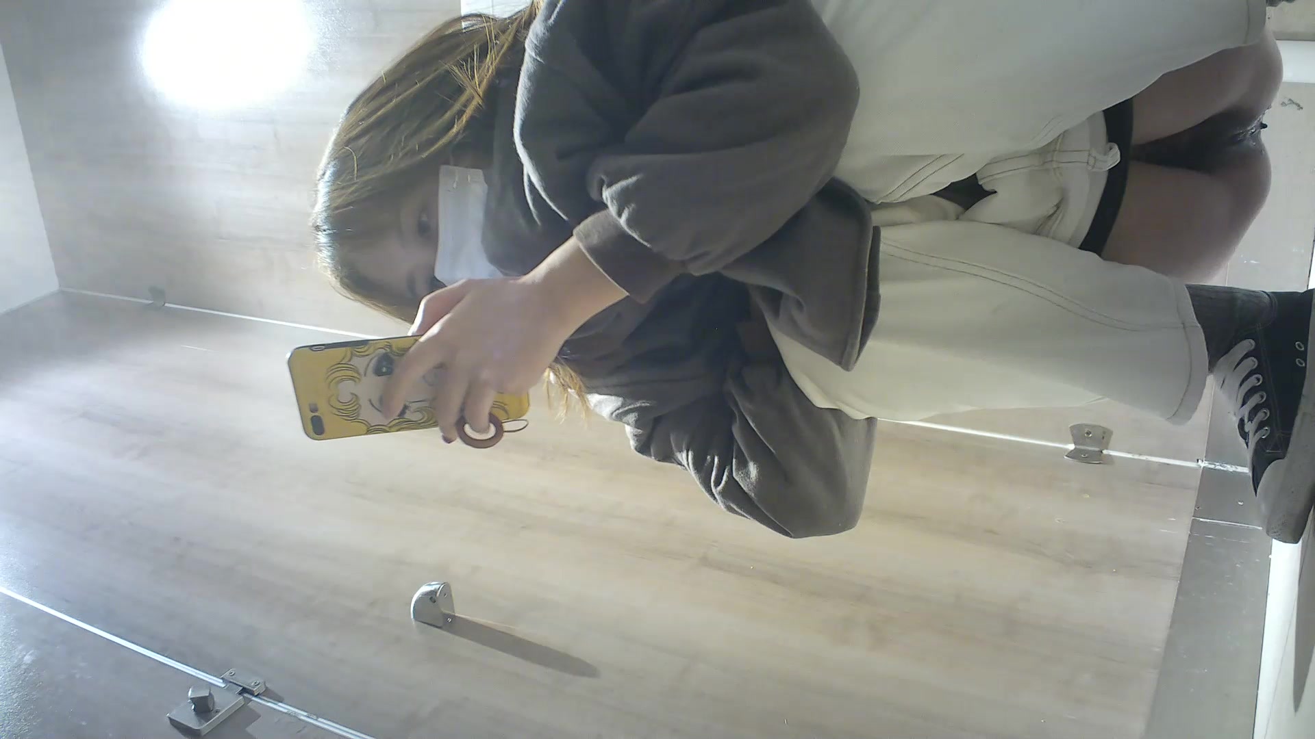 商场女厕正面全景4