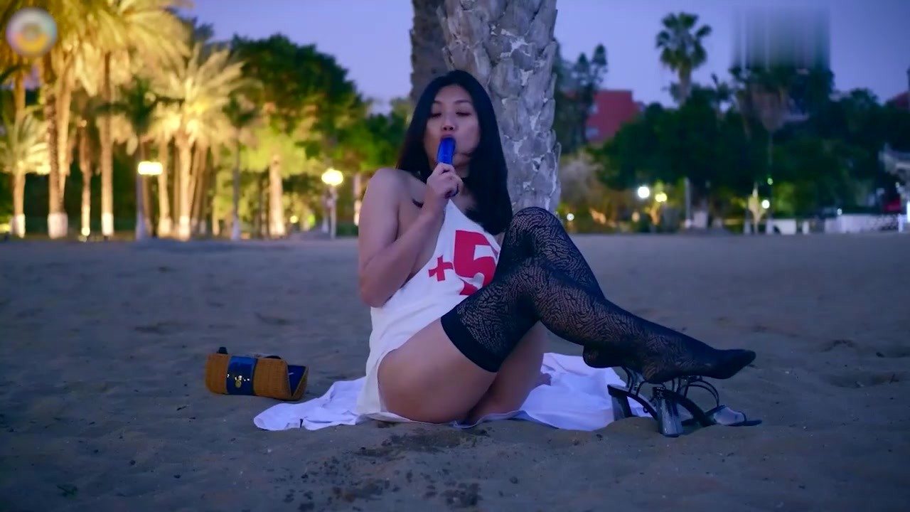 户外露出 疯狂喷水 鼓浪屿沙滩景区