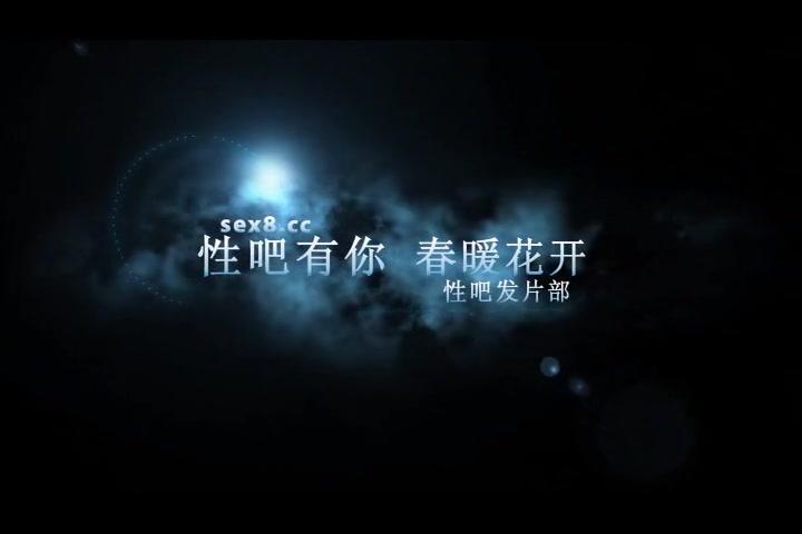 情侣停车场玩车震口暴自拍，对话超级精彩