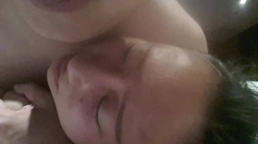 露脸就是喜欢把她压在下面操这个姿势爽死