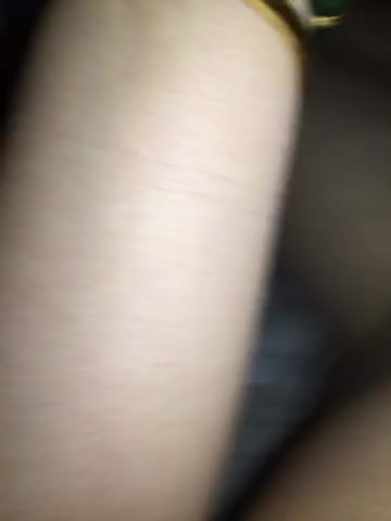 美女寂寞难耐自慰