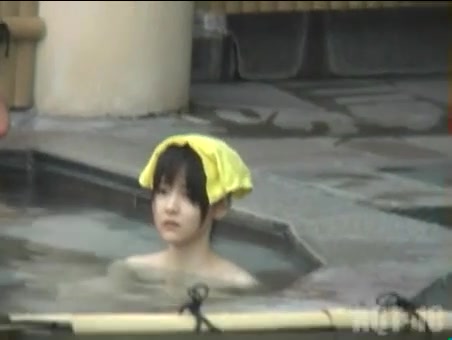 女神出浴。好美。