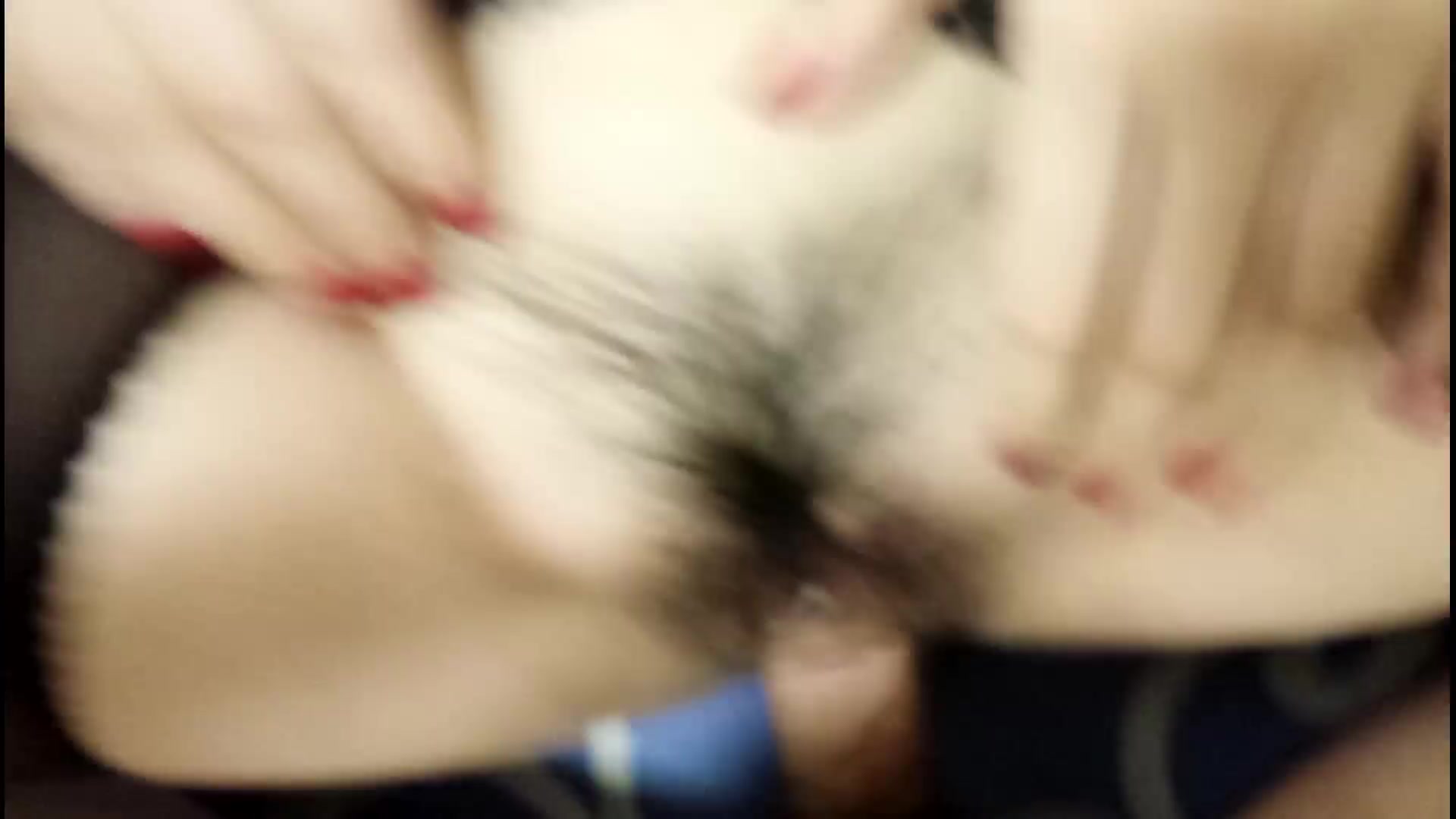 周末让D奶女友穿上黑丝和情趣女仆装连续射了两次108P高清无水印