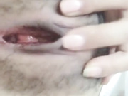 高颜值美女主播来月经，还和狼友神交