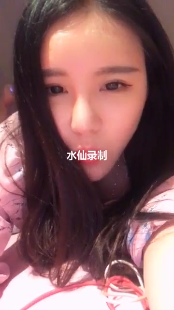 大奶子露脸美女主播睡床上2小时40分放福利礼物没少拿 极品馒头逼感觉好紧 清晰精彩对白